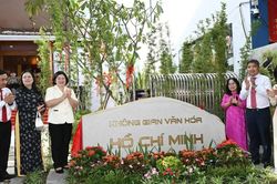 Phó Bí thư Thành ủy TPHCM Văn Thị Bạch Tuyết dự khánh thành Không gian văn hóa Hồ Chí Minh