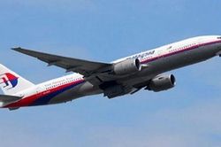 Malaysia gia hạn tìm kiếm máy bay mất tích MH370