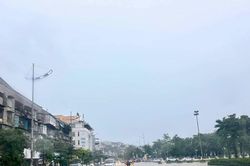 [GALLERY] Mưa lớn gây ngập úng cục bộ tại một số khu vực tại Quảng Ninh