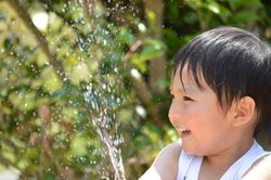 Tạo cơ hội để trẻ… 'nghịch đúng cách' - 'Bài kiểm tra' dành cho cha mẹ?