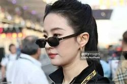 Lưu Diệc Phi hết đường nhận giải thưởng