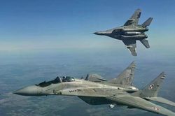 Ba Lan từ chối chuyển ti&ecirc;m k&iacute;ch MiG-29 cho Ukraine