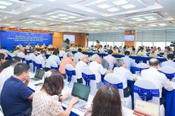 Tìm lời giải cho bài toán an ninh năng lượng và chuyển dịch xanh
