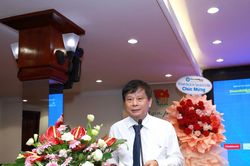 B&aacute;o ch&iacute; đồng h&agrave;nh c&ugrave;ng doanh nghiệp v&agrave; sự ph&aacute;t triển của Th&agrave;nh phố