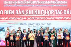 X&uacute;c tiến đầu tư: Lai Ch&acirc;u trao 19 quyết định đầu tư trị gi&aacute; tr&ecirc;n 27.700 tỷ đồng