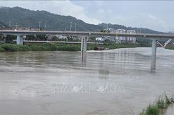 Nước s&ocirc;ng tại L&agrave;o Cai đang l&ecirc;n, nguy cơ g&acirc;y ngập lụt một số v&ugrave;ng trũng thấp