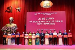 Học viện Chính trị quốc gia Hồ Chí Minh trao bằng tốt nghiệp thạc sĩ, tiến sĩ đợt 1 năm 2026