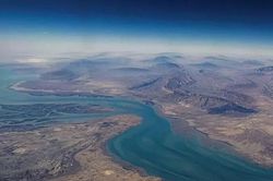 Iran và Oman đã bắt đầu đàm phán về eo biển Hormuz