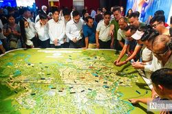 Hà Nội: Người dân đổ xô đi xem Quy hoạch tổng thể tầm nhìn 100 năm