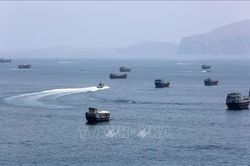Oman và Iran lần đầu bàn cơ chế quản lý eo biển Hormuz