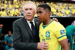 Ancelotti d&agrave;nh lời khen cho tuyển Nhật Bản