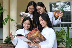 Những nữ sinh 'số hóa' giai điệu dân gian Cơ Tu