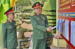 Đại t&aacute; Ho&agrave;ng Quốc Tuấn gi&agrave;nh giải Ba b&aacute;o c&aacute;o vi&ecirc;n giỏi to&agrave;n qu&acirc;n