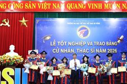 Trường Đại học Thể dục thể thao Đà Nẵng trao bằng tốt nghiệp cho 169 sinh viên