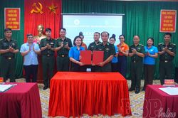 K&yacute; kết thực hiện Chương tr&igrave;nh 'Đồng h&agrave;nh c&ugrave;ng phụ nữ bi&ecirc;n cương' giai đoạn 2026 &ndash; 2030