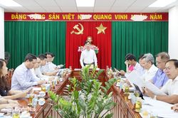 Ban Ph&aacute;p chế HĐND th&agrave;nh phố thẩm tra một số nội dung tr&igrave;nh kỳ họp thường lệ giữa năm 2026
