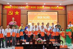 Xã Chợ Gạo: Công bố các Nghị quyết, quyết định về sắp xếp, thành lập và chỉ định nhân sự các ấp trên địa bàn xã