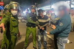 Bắt giữ đối tượng t&agrave;ng trữ ma t&uacute;y