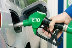 800 triệu lít xăng E10 được tiêu thụ trong chưa đầy một tháng