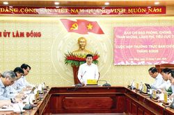 Kiên quyết đấu tranh, xử lý tham nhũng, tiêu cực