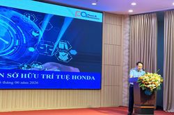 QLTT Sơn La tổ chức Hội nghị tập huấn ph&acirc;n biệt h&agrave;ng thật - h&agrave;ng giả năm 2026