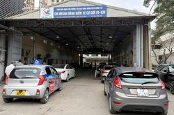 Vì sao giá dịch vụ kiểm định xe cơ giới vẫn chưa được điều chỉnh?