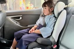 Tài xế ô tô chở trẻ em không có ghế an toàn từ ngày 1/7 đến 14/8 có bị CSGT xử phạt?