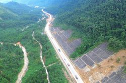 Phương tiện n&agrave;o bị cấm lưu th&ocirc;ng tr&ecirc;n cao tốc La Sơn - H&ograve;a Li&ecirc;n đến hết năm 2026?