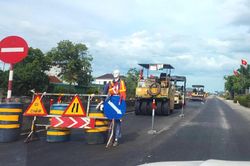 Khẩn trương sửa chữa mặt đường quốc lộ 1 qua H&agrave; Tĩnh