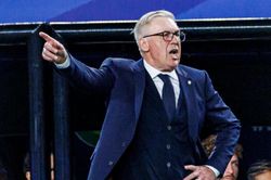 HLV Ancelotti tiết lộ lý do không ăn mừng khi thắng Nhật Bản