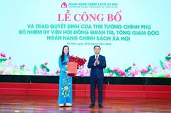 C&ocirc;ng bố Quyết định bổ nhiệm Tổng Gi&aacute;m đốc Ng&acirc;n h&agrave;ng Ch&iacute;nh s&aacute;ch x&atilde; hội