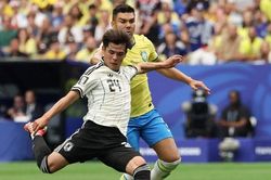Thủng lưới ph&uacute;t b&ugrave; giờ, Nhật Bản chia tay World Cup 2026