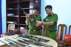 Nhiều s&aacute;ng kiến đổi vũ kh&iacute;, vật liệu nổ v&agrave; c&ocirc;ng cụ hỗ trợ ở Đồng Nai