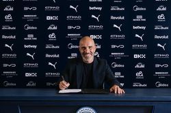 Enzo Maresca chính thức dẫn dắt Manchester City, mở ra kỷ nguyên hậu Pep Guardiola
