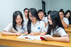 Học phí các trường đào tạo ngành Luật 2026 tăng giảm ra sao?