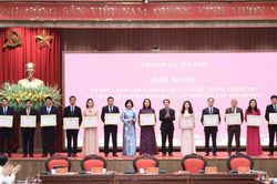 Phường Dương Nội: Dấu ấn từ đồng thuận đến hiệu quả phục vụ nh&acirc;n d&acirc;n