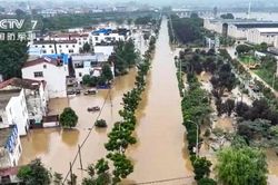 Trung Quốc tăng cường năng lực ứng ph&oacute; trước nguy cơ lũ lụt, nắng n&oacute;ng cực đoan