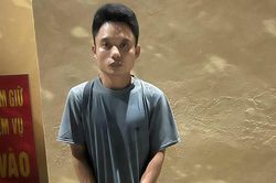 Vì sao hành vi đánh bạc trên điện thoại của Bùi Văn Việt bị phát hiện?