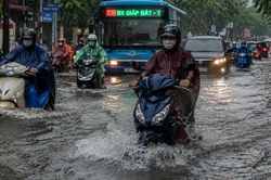 Hà Nội lên phương án ứng phó kịch bản 141 điểm ngập do mưa cực đoan