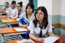 Phổ điểm thi tốt nghiệp theo khối xét tuyển ĐH: Khối C00 'lao dốc', khối B00 bứt phá