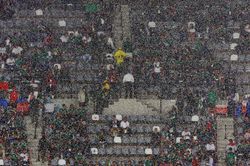 Mexico 0-0 Ecuador: Trận đấu bị ho&atilde;n