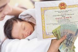 Chính thức: Tất cả phụ nữ sinh đủ 2 con trước 35 tuổi được hỗ trợ tối thiểu 2 triệu đồng