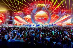 Quảng Ninh tổ chức chương trình nghệ thuật đặc biệt 'Mãi mãi tuổi 20'