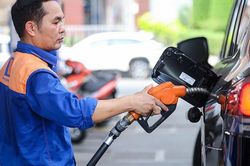 Kéo dài thời hạn áp dụng ưu đãi thuế với mặt hàng xăng, dầu đến 30/9/2026