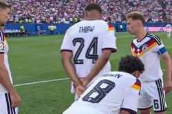 B&ecirc;n lề World Cup 2026: B&aacute;o Đức tiết lộ th&ocirc;ng tin chấn động khiến đội nh&agrave; bị loại