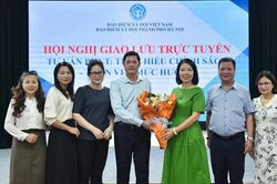 Giải đáp trực tuyến về chính sách bảo hiểm y tế