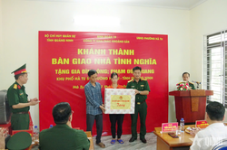 Quảng Ninh: Khánh thành, bàn giao nhà tình nghĩa tặng gia đình chính sách tại Phường Hà Tu
