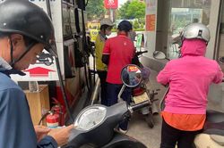 Từ ngày 1-7, giá dầu diesel và mazut giữ nguyên, xăng sinh học tăng hơn 1.000 đồng/lít