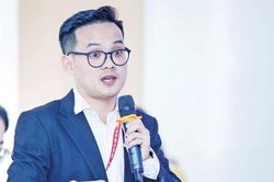 TS Trần Quốc Thiện từ phụ mẹ bán xôi đến chinh phục học thuật ở Mỹ