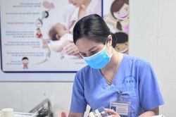 Cứu sống trẻ sơ sinh 3 ngày tuổi mắc cùng lúc teo thực quản và dị tật tim